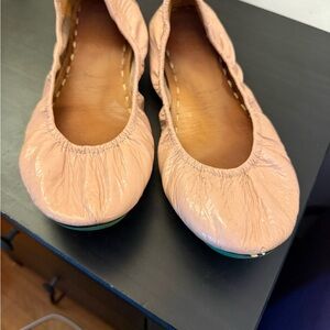 Tieks- Nude Flat Size 10